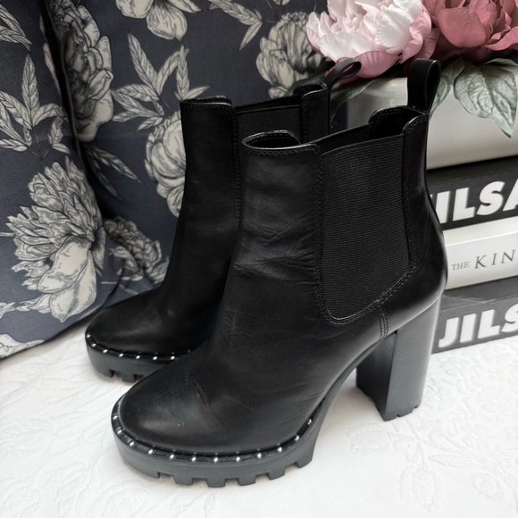 ANTONIO MELANI Black Ankle Boots with Elastic Panels - Picture 2 of 11